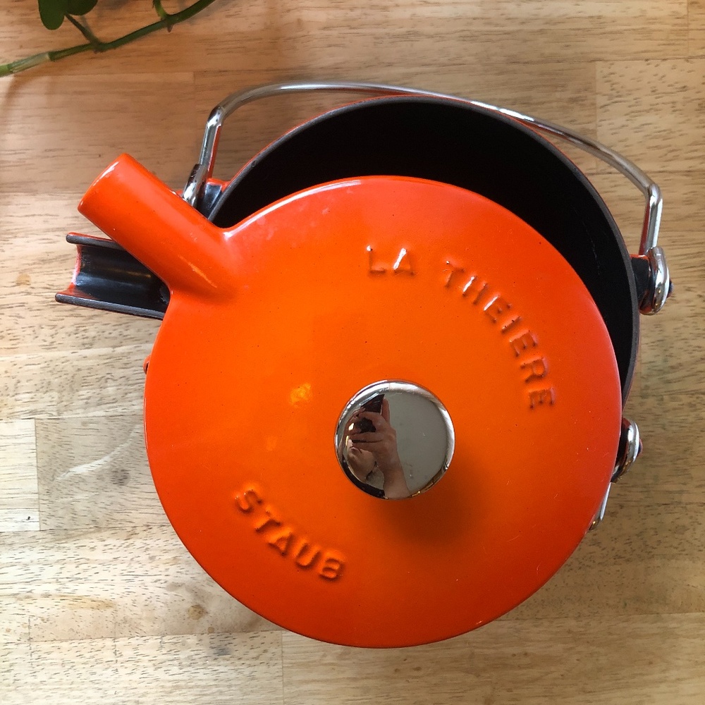 STAUB Enamel Cast Iron, 1-quart Kettle